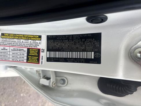 Certified 2025 Toyota Camry SE image 29