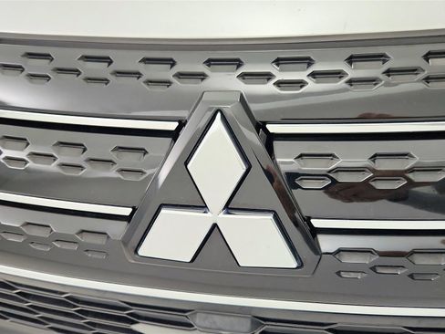 Used 2024 Mitsubishi Outlander Ralliart image 39