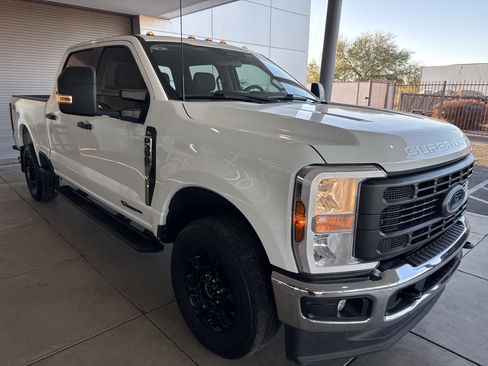 Used 2024 Ford F350 XL image 3