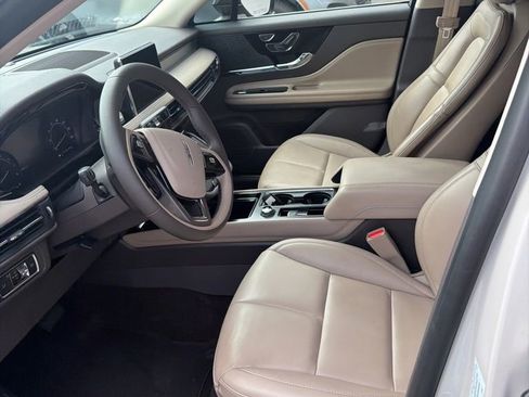 Used 2022 Lincoln Corsair FWD image 7