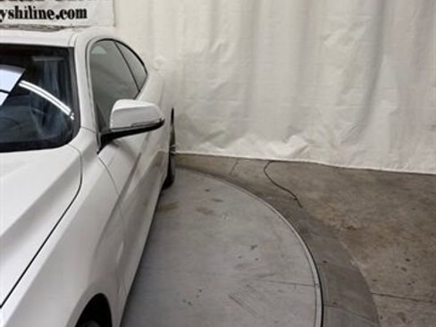 Used 2016 BMW 428i xDrive Coupe image 9