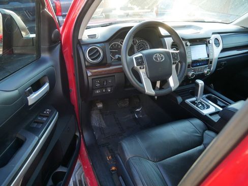 Certified 2016 Toyota Tundra Limited image 11