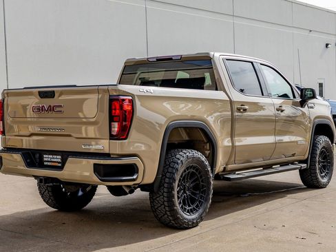 Used 2022 GMC Sierra 1500 Elevation image 10