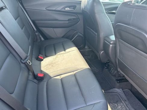 Used 2021 Chevrolet TrailBlazer LT w/ Premium Seating Package FWD image 8
