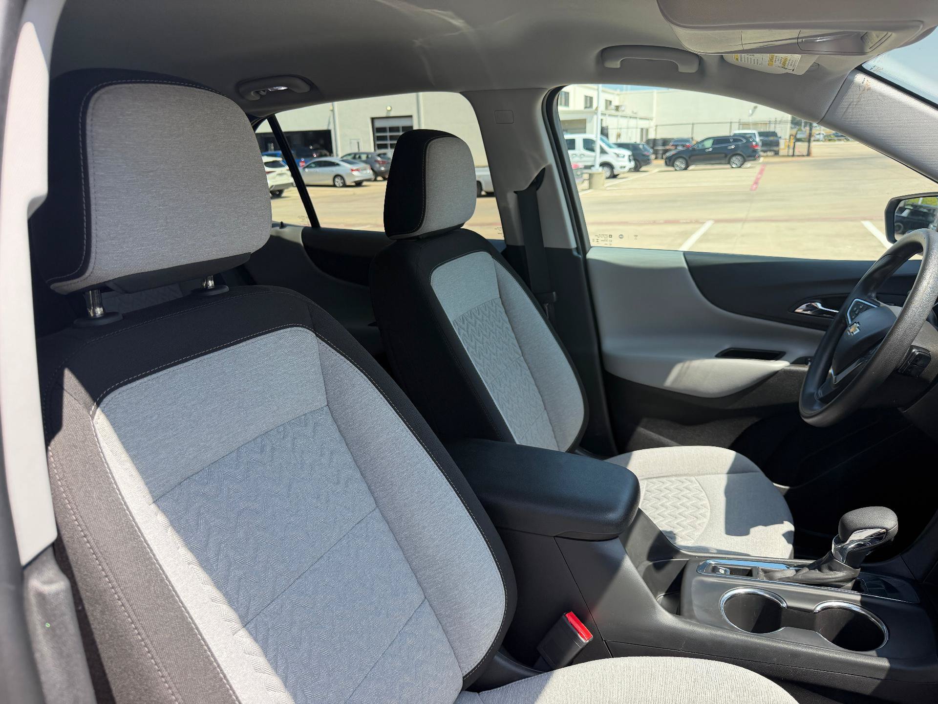Used 2023 Chevrolet Equinox LS w/ LS Convenience Package FWD image 27
