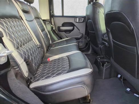 Used 2019 Jeep Wrangler Unlimited Sport S image 22