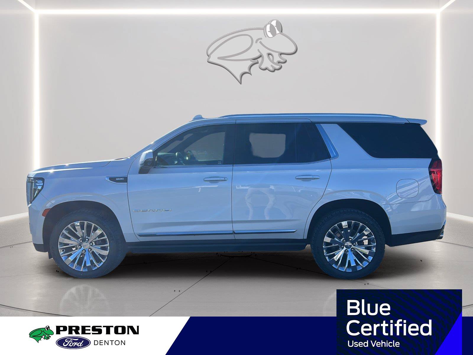 Used 2021 GMC Yukon Denali w/ Denali Premium Package AWD/4WD image 2