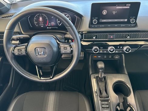 Used 2025 Honda Civic Sport image 14