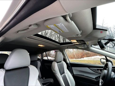 Used 2022 Subaru Crosstrek 2.5i Limited w/ Popular Package #4A image 12