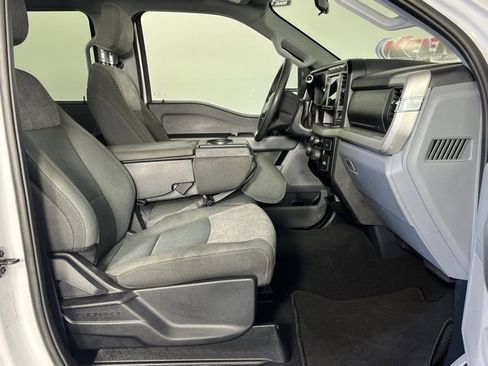 Used 2024 Ford F350 XLT image 30