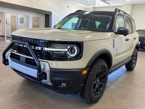 New 2025 Ford Bronco Sport Outer Banks w/ Sasquatch Outer Banks Package AWD/4WD image 4
