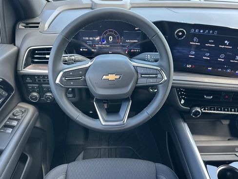 New 2026 Chevrolet Suburban LS AWD/4WD image 16