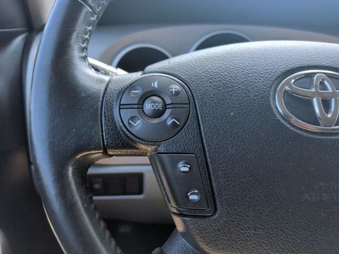 Used 2012 Toyota Sequoia SR5 RWD image 19