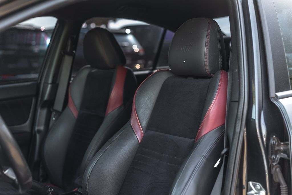 Used 2015 Subaru WRX STI AWD/4WD image 7