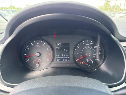 Used 2022 Kia Rio S image 28