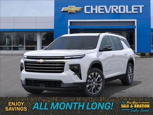 New 2026 Chevrolet Traverse LT w/ Sun and Wheel Package image 6