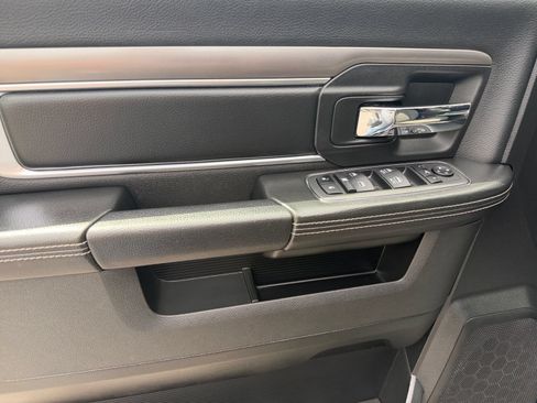 Used 2023 RAM 1500 Warlock AWD/4WD image 18