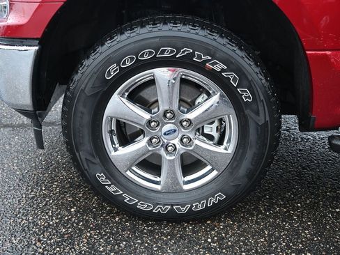 Used 2019 Ford F150 XLT w/ Equipment Group 302A Luxury image 16