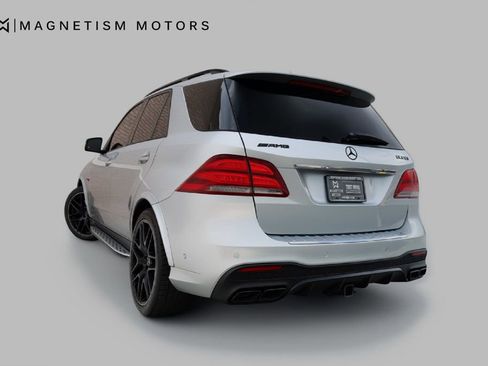 Used 2018 Mercedes-Benz GLE 63 AMG AMG GLE 63 4MATIC SUV image 3