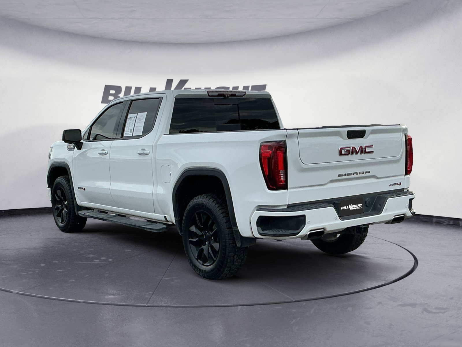 Used 2020 GMC Sierra 1500 AT4 w/ AT4 Premium Package AWD/4WD image 4