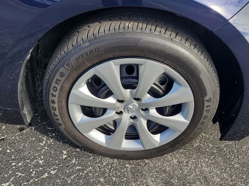 Certified 2023 Toyota Corolla LE image 10