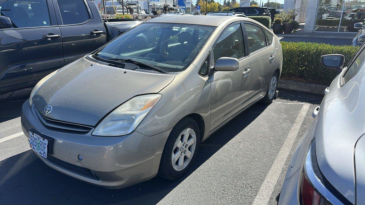 Used 2005 Toyota Prius FWD image 1