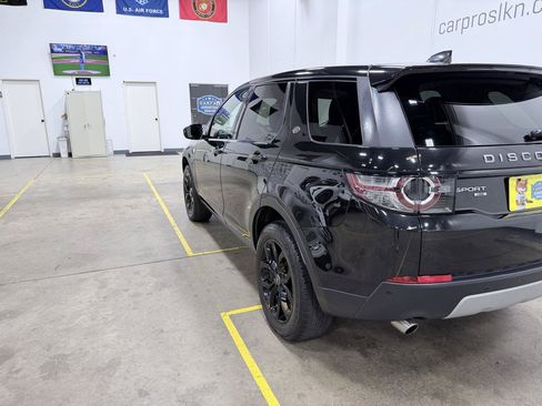 Used 2017 Land Rover Discovery Sport HSE AWD/4WD image 21