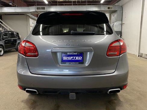Used 2014 Porsche Cayenne AWD/4WD image 4