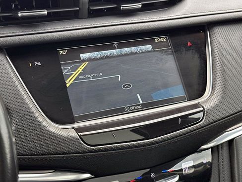 Used 2019 Cadillac XT5 Luxury image 24