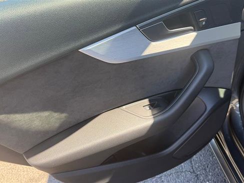 Used 2019 Audi S4 Premium w/ Convenience Package image 21