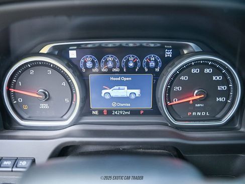 Used 2023 Chevrolet Silverado 3500 High Country image 34