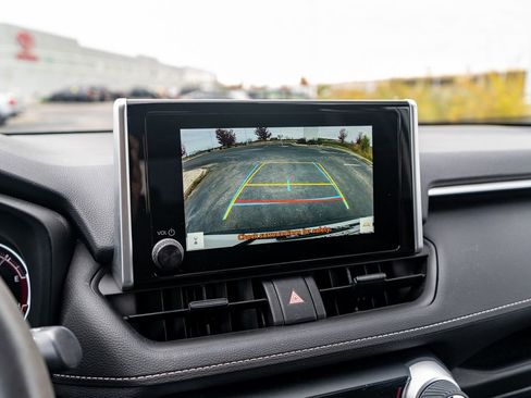 Used 2023 Toyota RAV4 XLE image 30