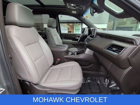 Used 2021 Chevrolet Tahoe Z71 AWD/4WD image 30