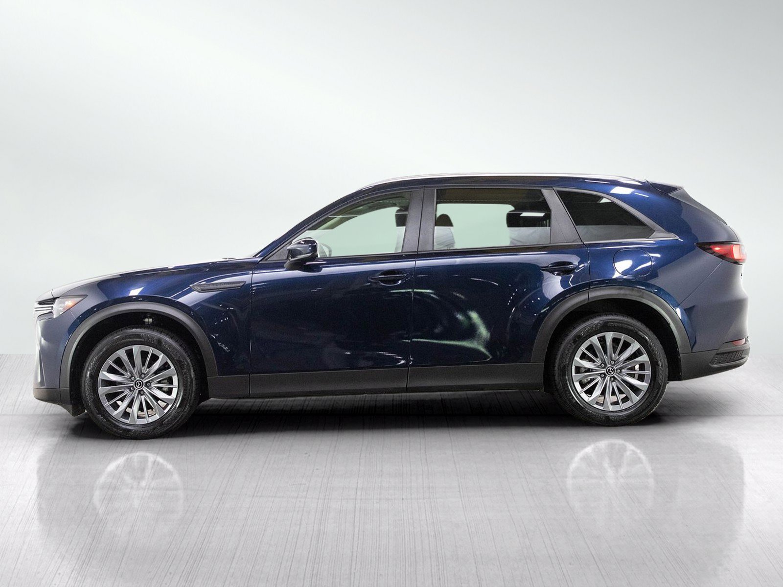 Used 2024 MAZDA CX-90 3.3 Turbo w/ Select Package AWD/4WD image 2