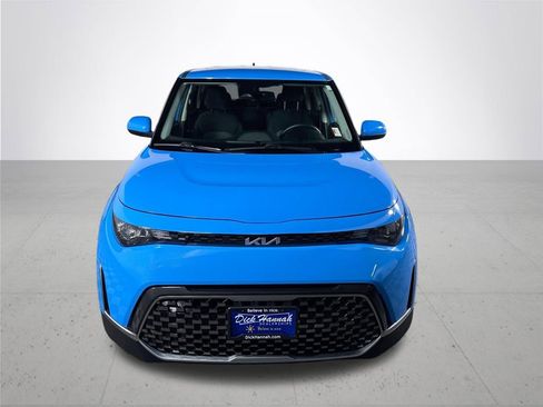 Certified 2025 Kia Soul EX image 3