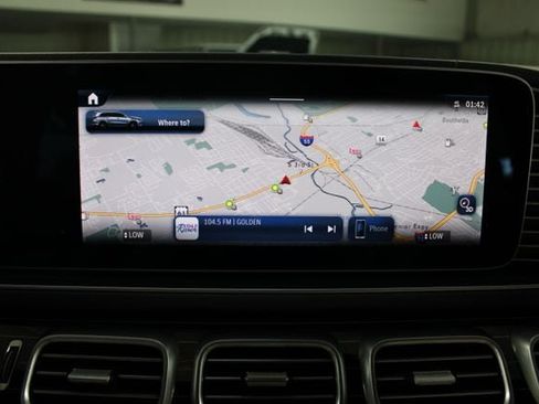 Used 2026 Mercedes-Benz GLS 580 4MATIC image 27