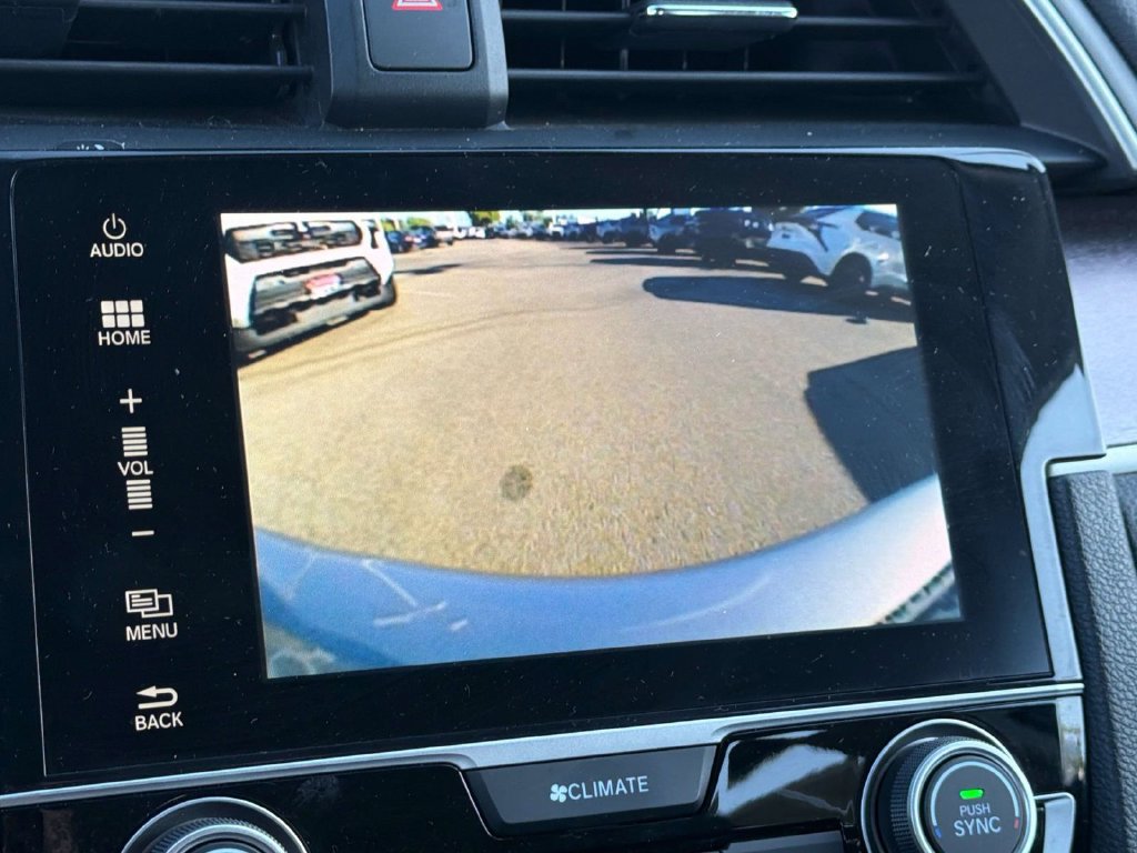 Used 2017 Honda Civic Touring image 15