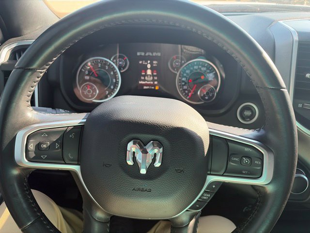 Used 2024 RAM 2500 Big Horn w/ Sport Appearance Package AWD/4WD image 8
