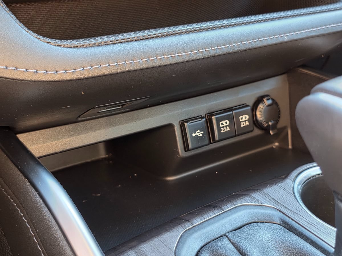 Used 2021 Toyota Highlander Platinum AWD/4WD image 48
