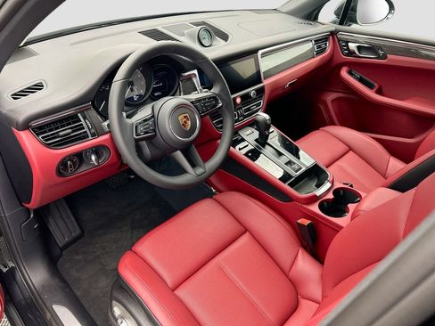 Used 2026 Porsche Macan S AWD/4WD image 4