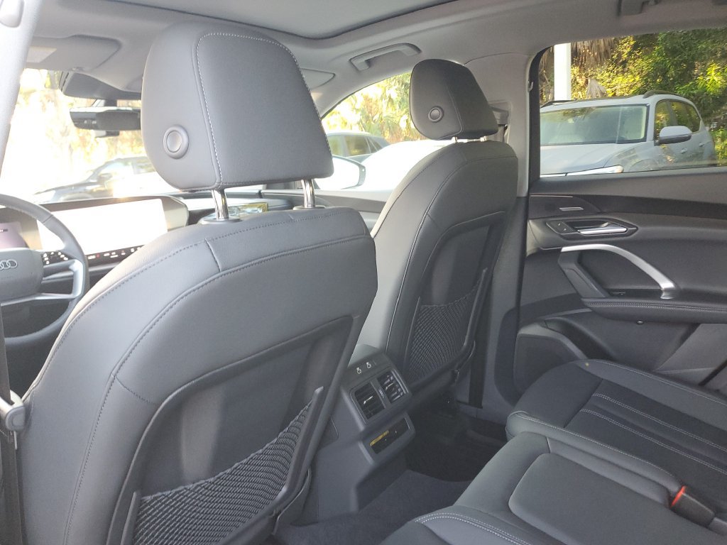 New 2026 Audi Q5 Premium Plus AWD/4WD image 18