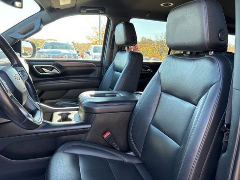 Used 2021 Chevrolet Tahoe LT image 19