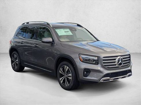 New 2026 Mercedes-Benz GLB 250 image 6