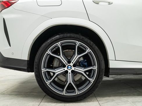 Used 2026 BMW X6 M60i image 33