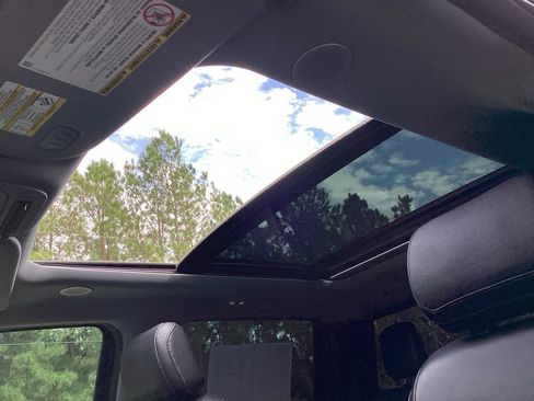 Used 2023 Ford F250 Lariat w/ Lariat Ultimate Package image 77