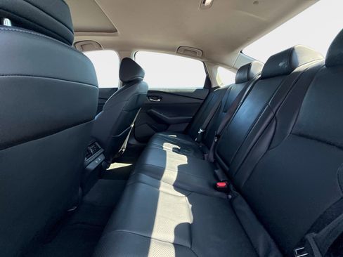 Used 2025 Honda Accord EX-L image 13