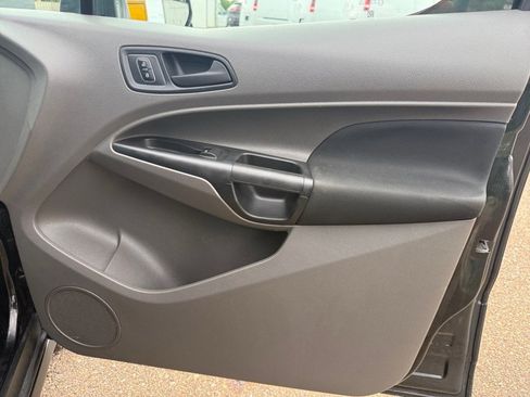 Used 2019 Ford Transit Connect XL FWD image 24