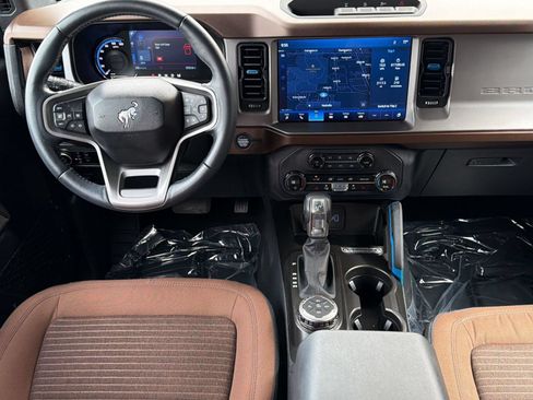 Used 2023 Ford Bronco Outer Banks AWD/4WD image 26