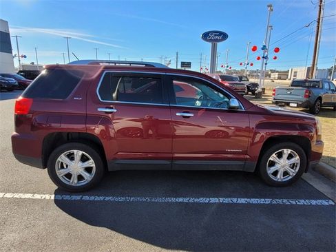 Used 2016 GMC Terrain SLT w/ Open Road Package image 2