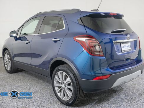 Used 2020 Buick Encore Preferred w/ Safety Package FWD image 5